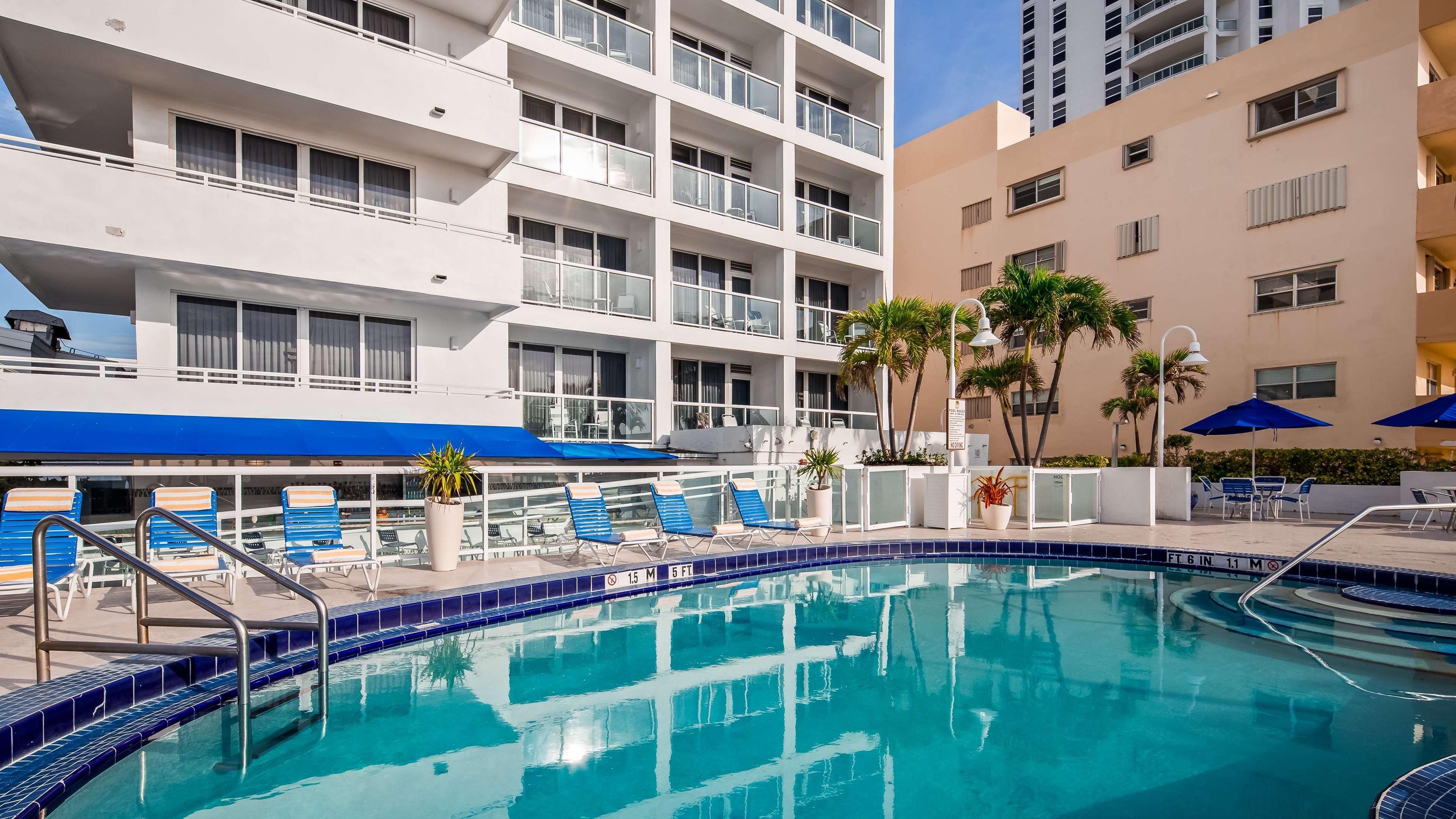 Best Western Plus Atlantic Beach Resort Miami Beach Bagian luar foto