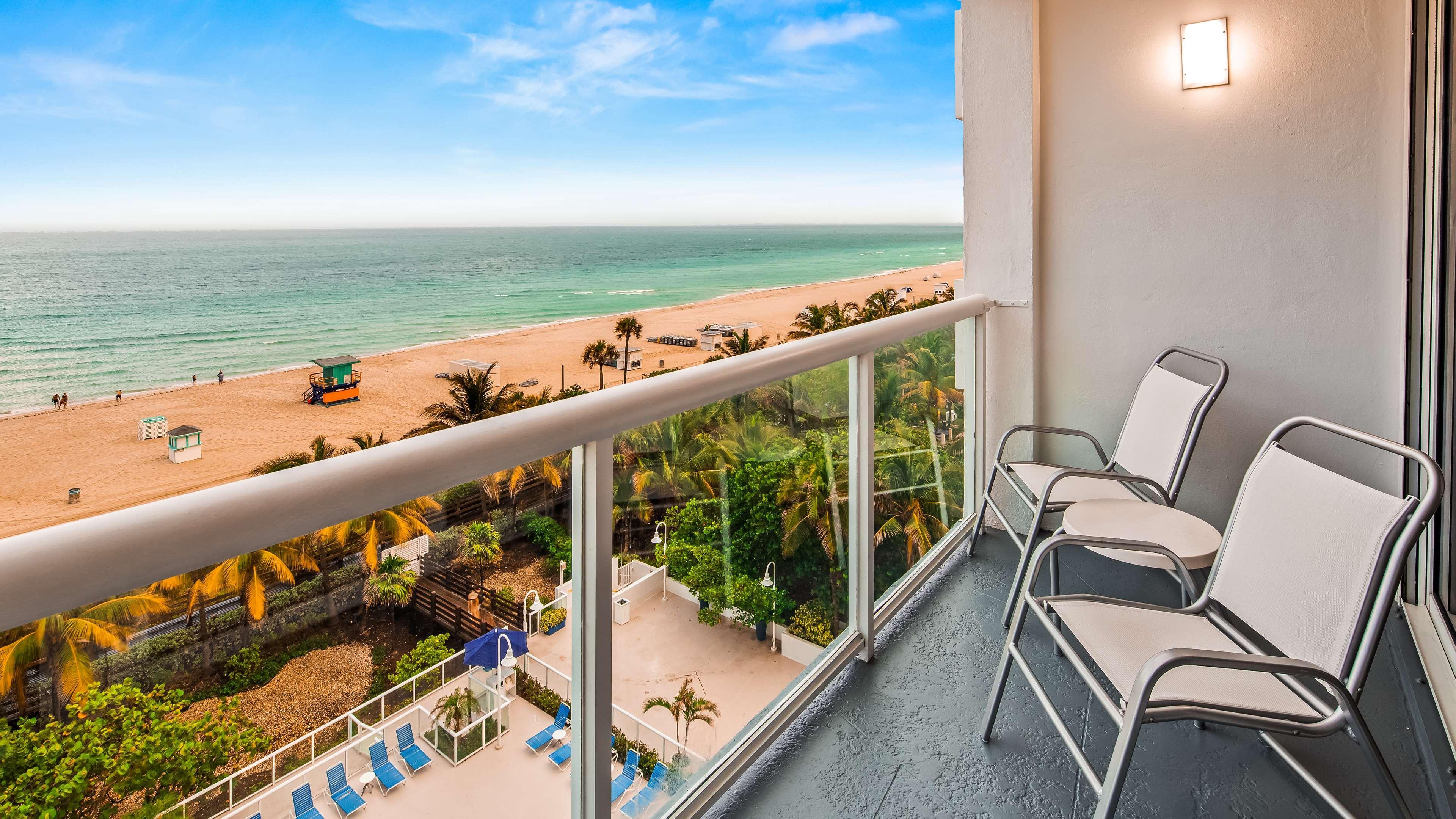 Best Western Plus Atlantic Beach Resort Miami Beach Bagian luar foto